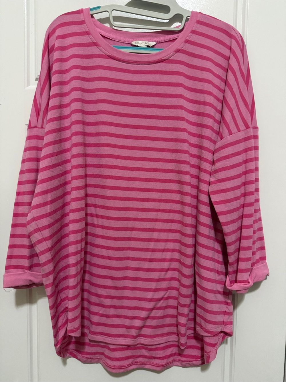 Crown & Ivy Pink Striped Women's Relaxed Long Sleeve Top